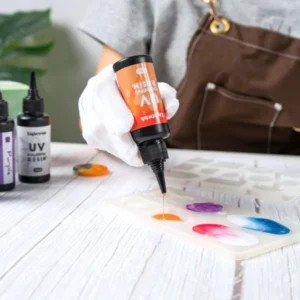 تجهیزات محافظتی ضروری هنگام کار با رزین UV-  وی پلاس